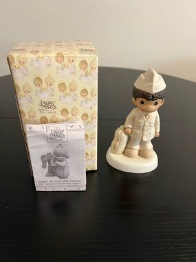 Precious Moments “Bless Those Who Serve Our Country” Figurine. 527297. Used.